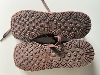Zapatillas Munich Marrones y Blancas