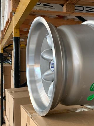 proximamente! 4 llantas Minilite 8x13 4x100 ET-6