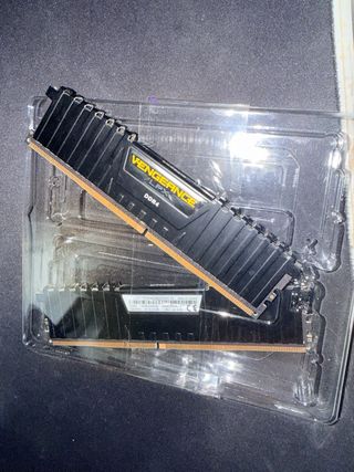 Corsair Vengeance LPX DDR4 3200 CL16 2x8GB