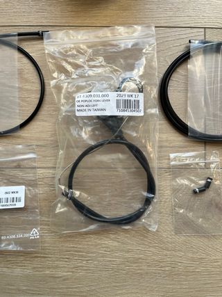 Mando bloqueo horquilla Rock Shox Poploc