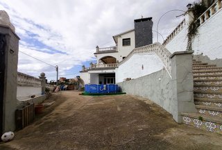 Chalet en venta en Torrelles de Llobregat