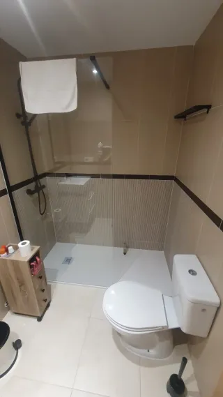 Mampara ducha Caribe Pro Frontal hoja fija 100 cm