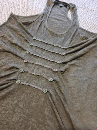 Top da donna marca Le Temps De Cerises.