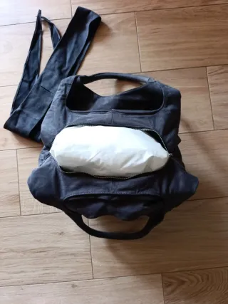 Borsa e cintura grigia