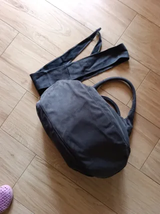 Borsa e cintura grigia
