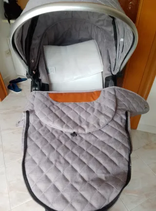 Carrozzina Moni Alma con ovetto grigio