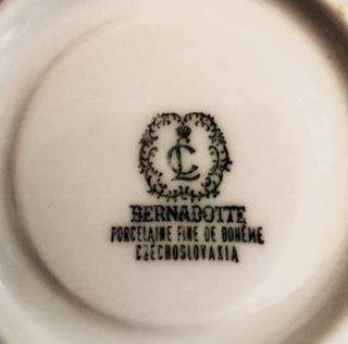 JUEGO DE CAFÉ DE PORCELANA CHECA LC BERNADOTTE