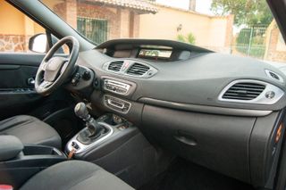 Renault Grand Scénic Emotion dCi 110 5 plazas eco2