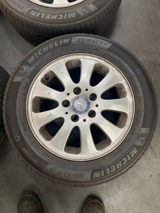 Llantas Mercedes 185/65 R15 Michelin