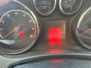 Opel Meriva 2012