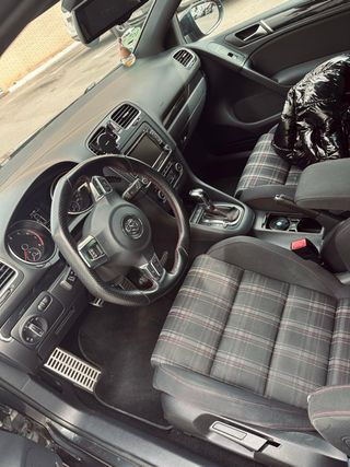 Volkswagen Golf 2011