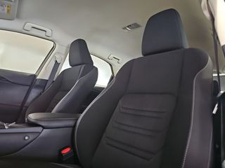 Lexus NX 2.5 300h Business Navigation 2WD