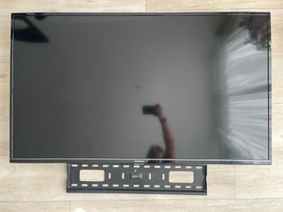 Pack TV Thomson 50 4K UHD Smart TV + Soporte Pared