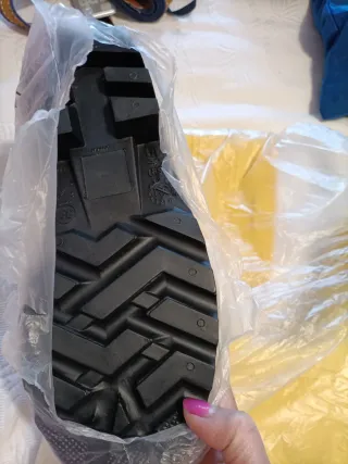 Botas de agua amarillas