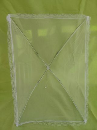 Tapa mosquitera plegable para comida – Nuevo