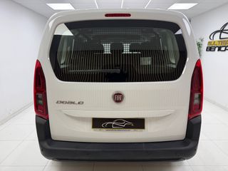 FIAT Dobló Combi 1.5BlueHDI Feel desde 235€/mes*