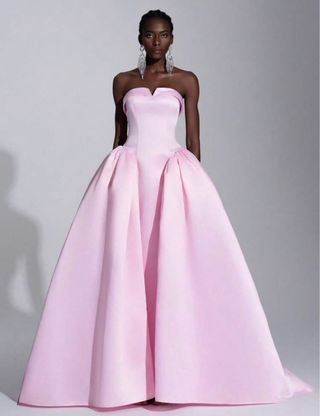 Vestido de fiesta rosa para graduación o evento