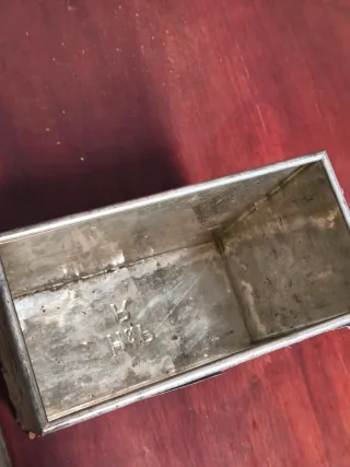 Antigua caja galletas Huntley & Palmers