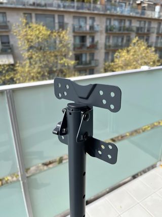 Soporte TV con ruedas