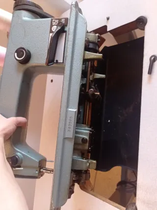 Máquina coser profesional Alfa 157