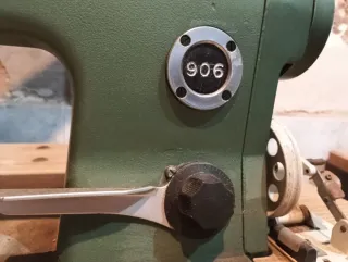 Máquina de coser industrial Refrey