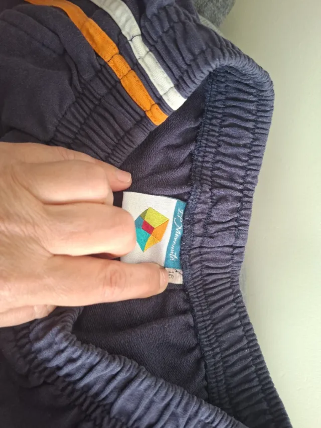 Pantalones cortos deporte GSD Talla 16