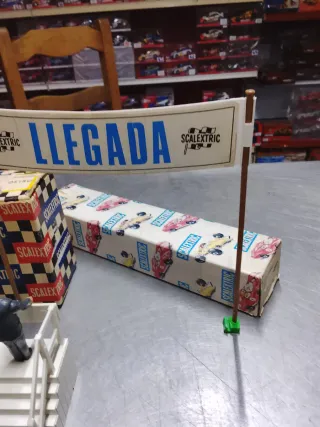 Scalextric Juez Salida y Pancarta años 60