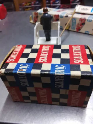 Scalextric Juez Salida y Pancarta años 60