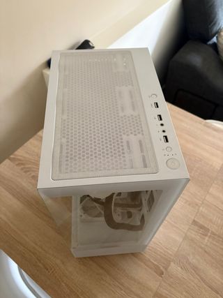 PC Gaming Blanco con RGB