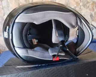 Casco Moto MT Talla M Negro