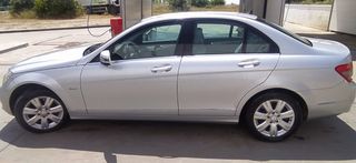Mercedes-Benz Clase C 2010