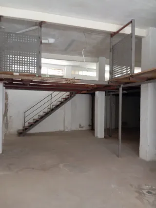 Bajo comercial en venta