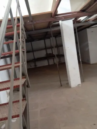 Bajo comercial en venta