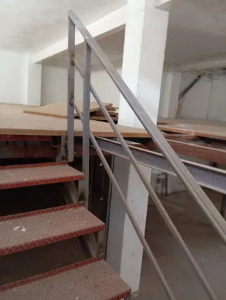 Bajo comercial en venta