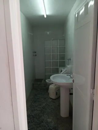 Bajo comercial en venta