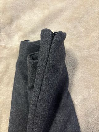 Falda mini Mango gris talla M cremallera lana
