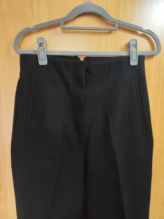 Pantalón vestir Zara negro