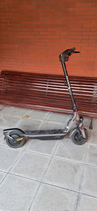 Patín Eléctrico Negro.NinebotF3ProE