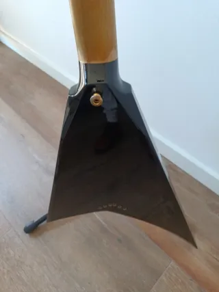 Guitarra Jackson RRT5 Pro Series Rhoads