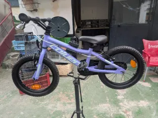Bicicleta COLUER MGIC 16" seminueva infantil