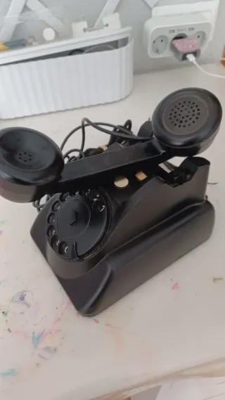 Teléfono fijo antiguo negro TPP