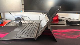 Lenovo Miix 520 – 8 GB RAM – 265 GB – Windows 11