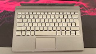 Lenovo Miix 520 – 8 GB RAM – 265 GB – Windows 11