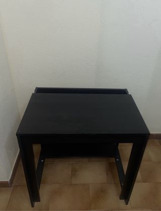 Escritorio marrón oscuro  madera compacto