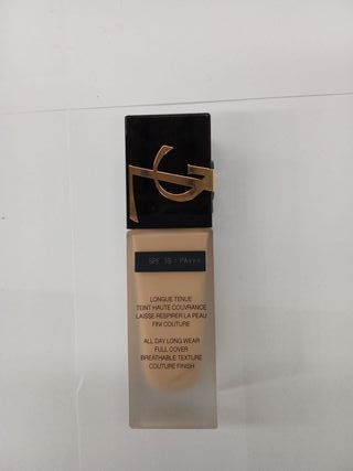 Base Yves Saint Laurent All Hours LW9