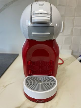 Cafetera Nescafé Dolce Gusto DeLonghi.