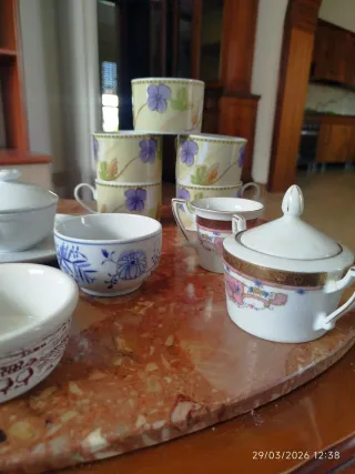 Set 15+ Pezzi Porcellana Vintage - Caffè/Zuccherie