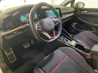 GOLF GTI CLUBSPORT AKRAPOVIC/IQ LIGTH/TECHO NEGRO