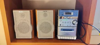 Minicadena Sony CMT-EP 313 CD / Cassette / RadioAM