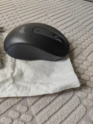 Logitech Signature M650L Mouse